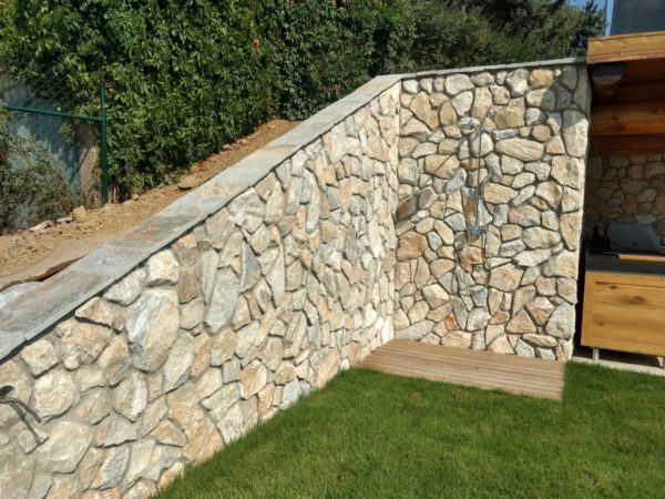 Devin Rock - hrubé obklady