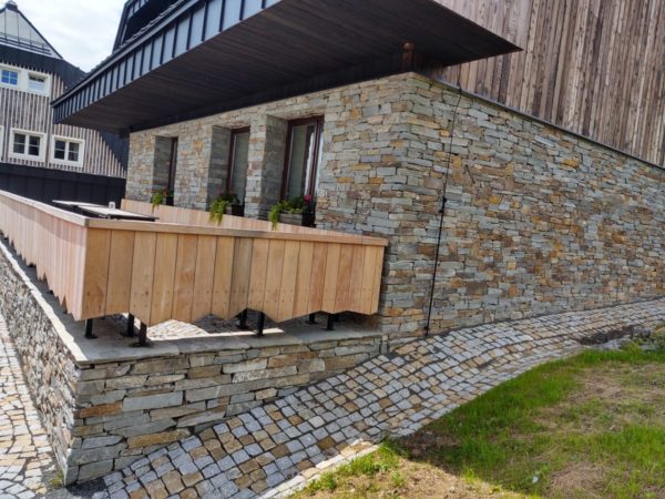 Kvarcit Grigio přizdívka