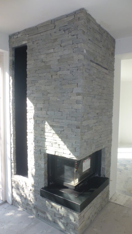 Kvarcit Grigio - řemínkový obklad