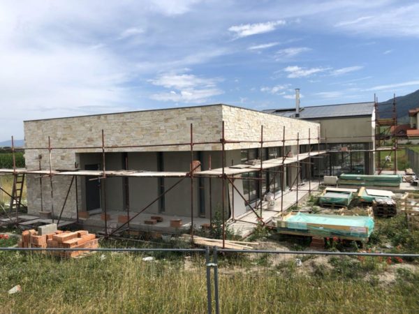 Kvarcit Cream - hrubé obklady