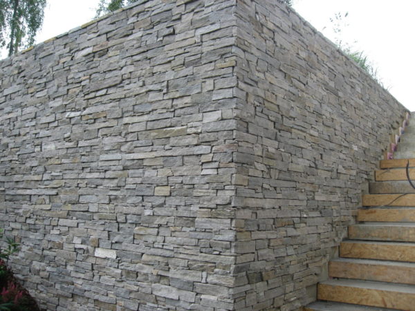 rula silver jako segmentový obklad