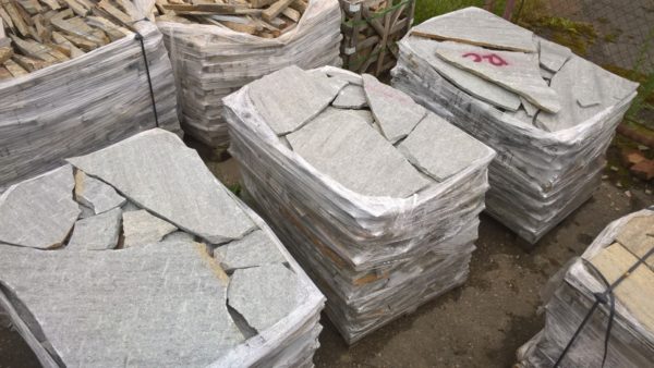 Rula Silver - nepravidelná dlažba